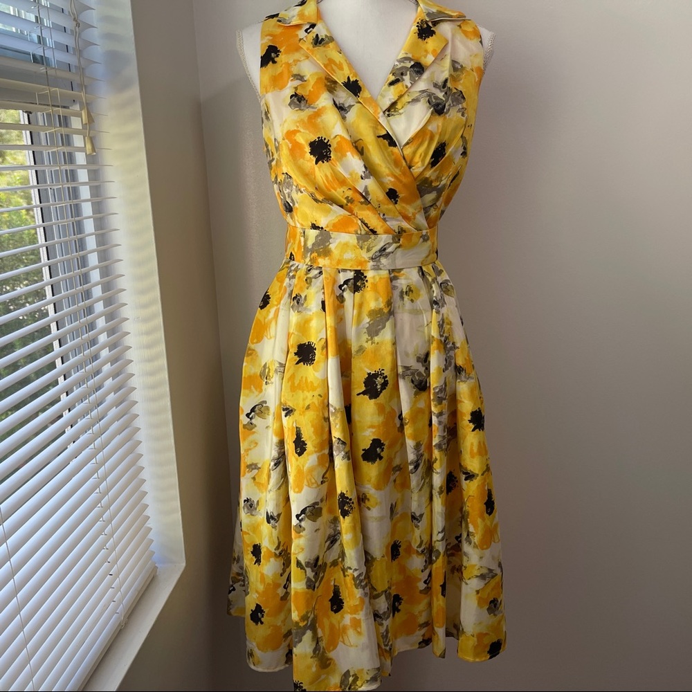 Shelby & Palmer yellow floral dress size 8